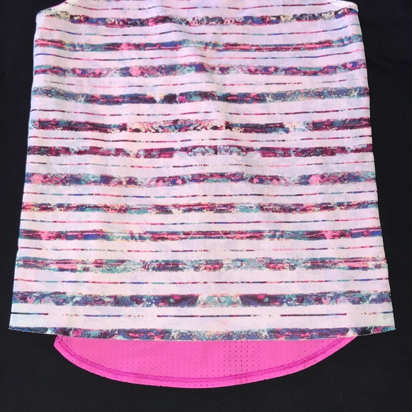 Ivivva Pink Reversible Double Drill Mesh Top.  Size 7/8. - Picture 3 of 12